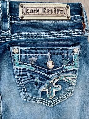 Rock Revival Kyla Mid Rise Faded Blue Ankle Skinny Jeans